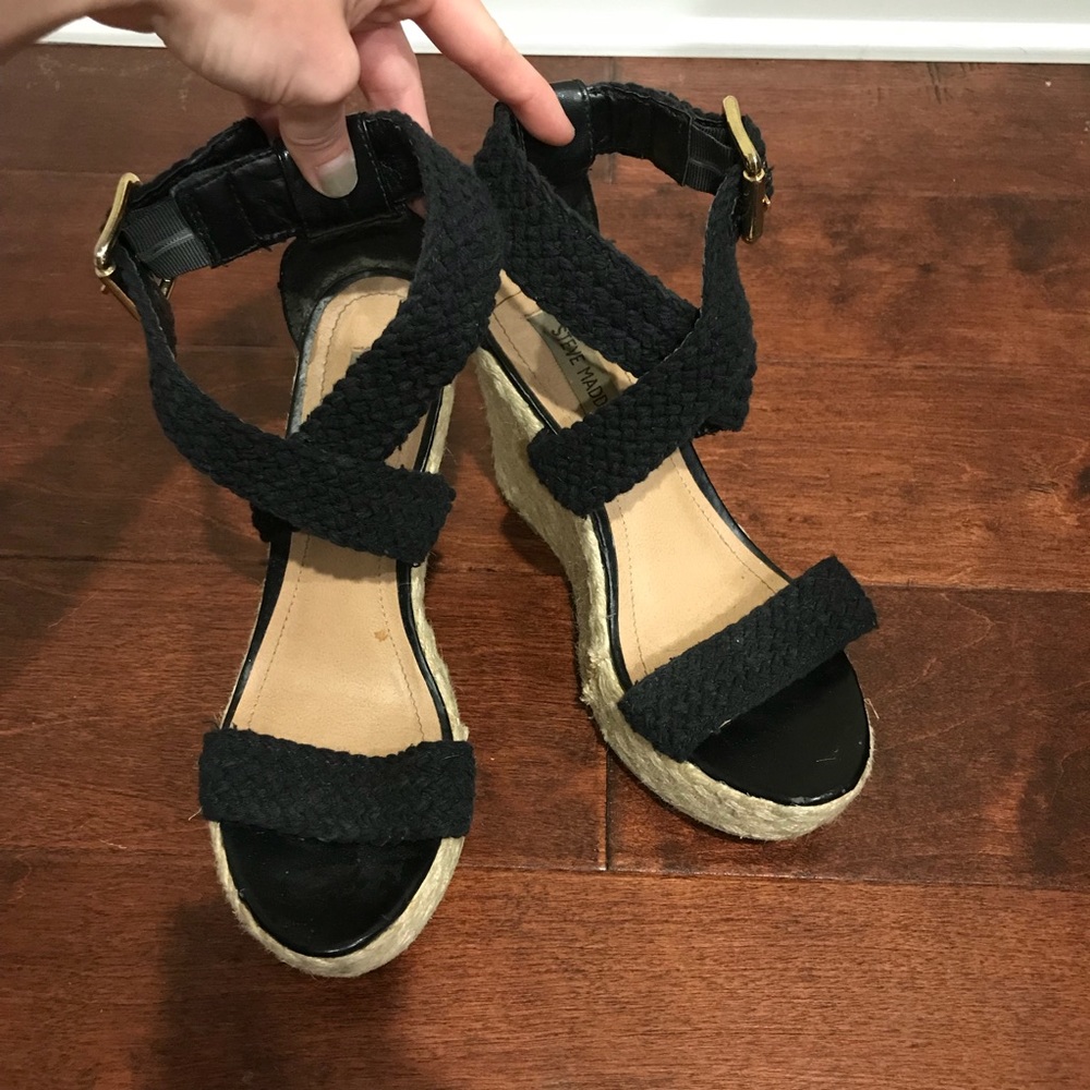 Steve Madden wedges!! Size 8